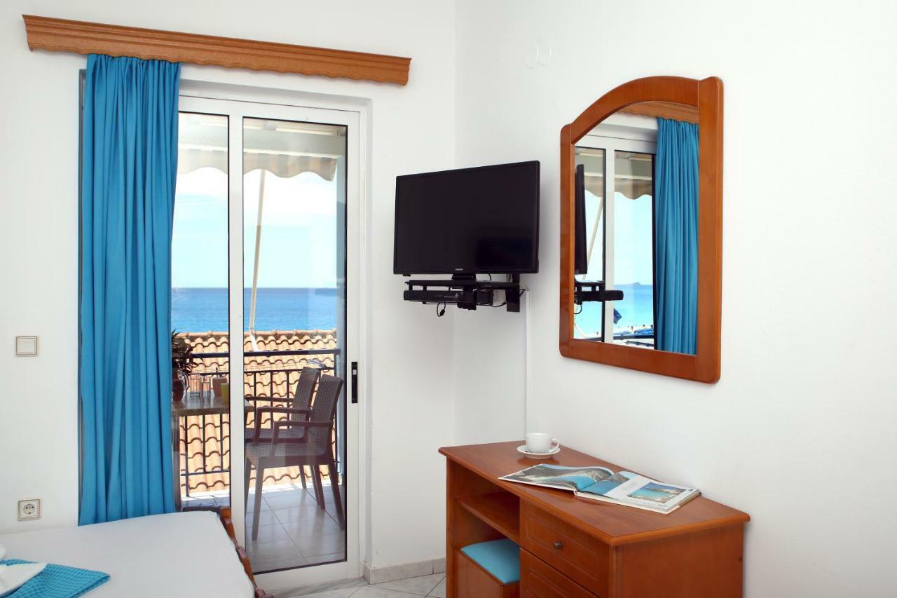 Theocharis Bros - Studios Apartments Agios Nikitas Exterior photo